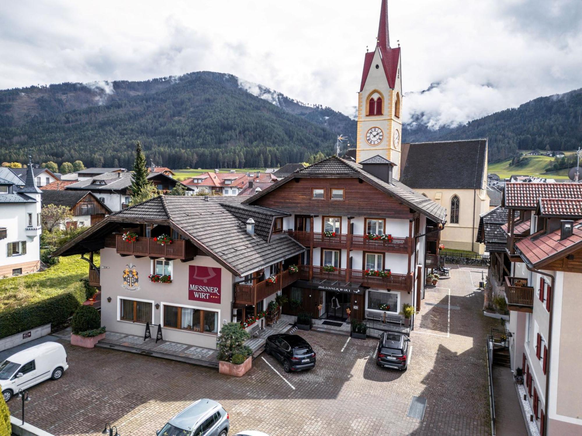 Geniesserhotel Messnerwirt Olang Exterior foto